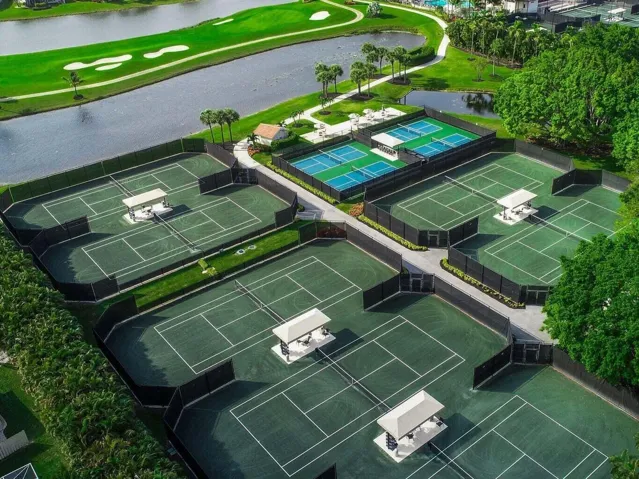 Aberdeen racket sports