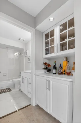 bar area heading into 2nd bath