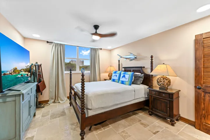 15 bedroom 01