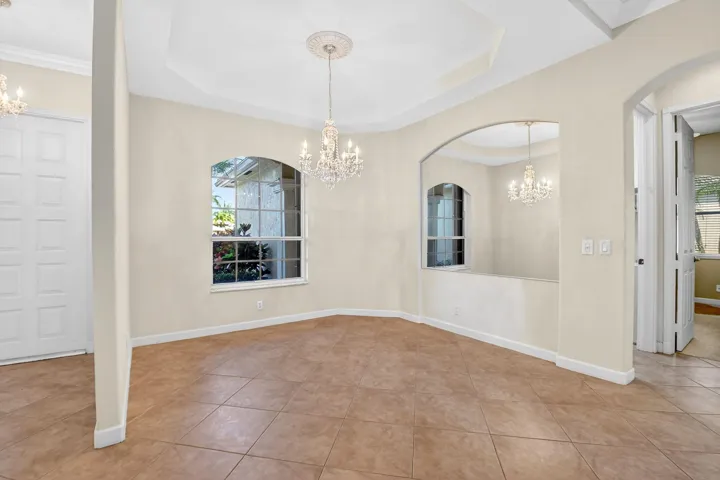 Formal Dining