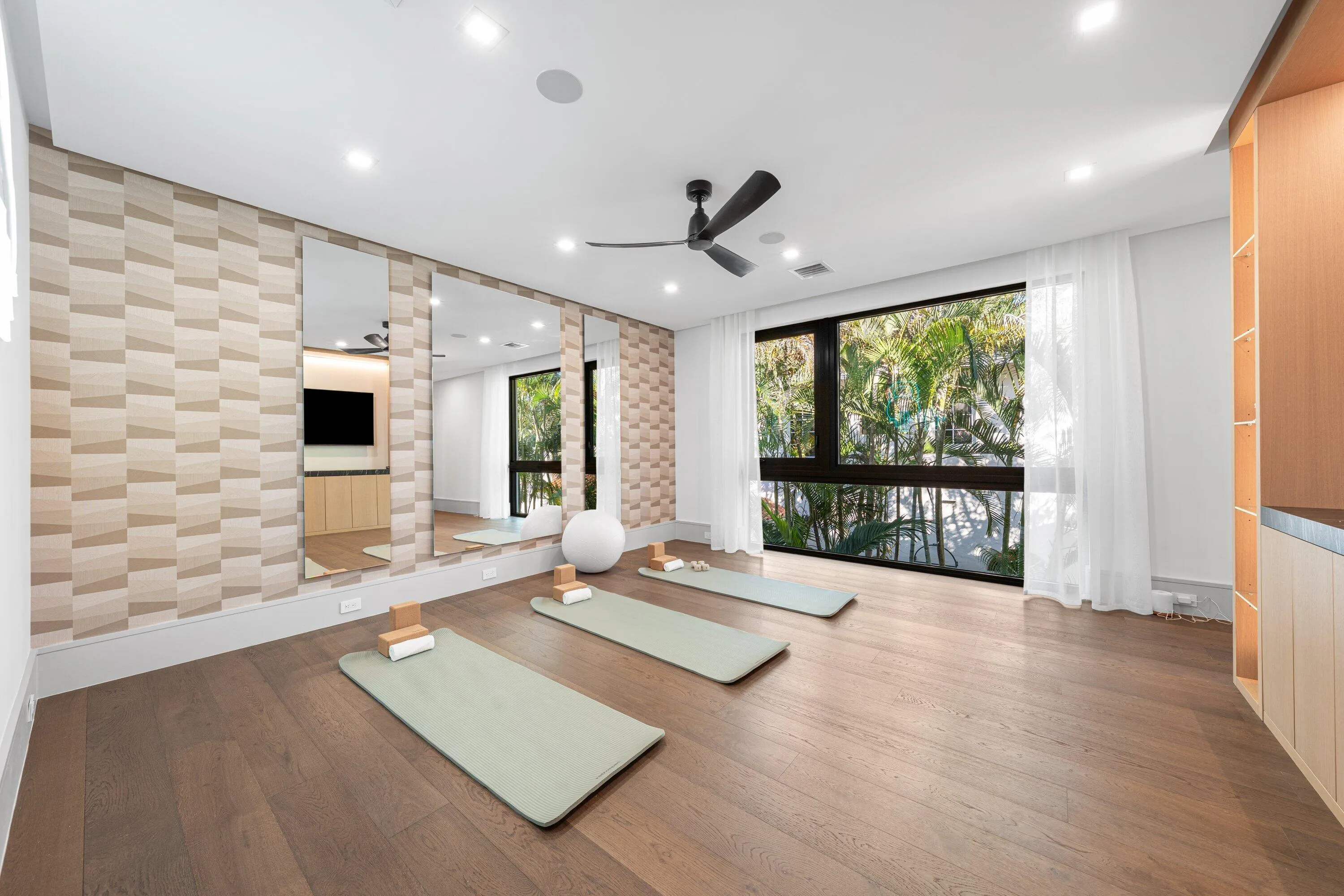 Property photo 65
