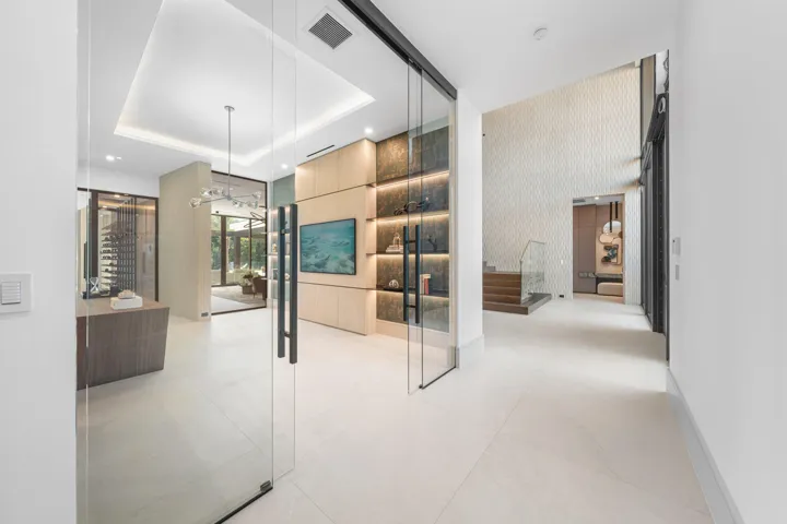 037-234AlexanderPalmRoad-BocaRaton-FL-33