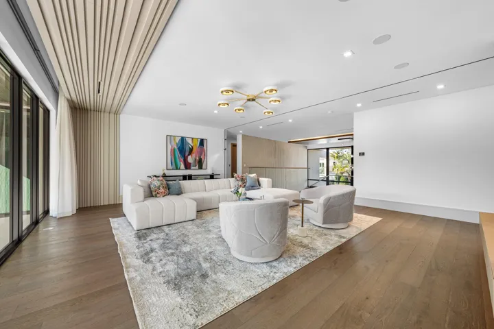 049-234AlexanderPalmRoad-BocaRaton-FL-33