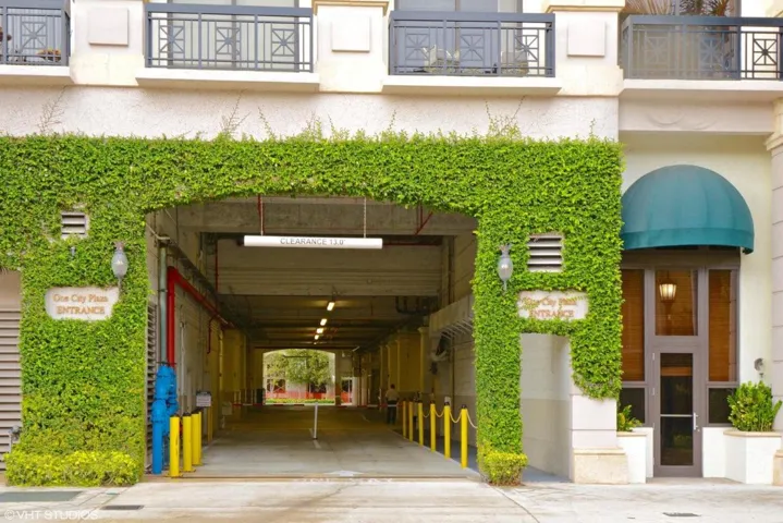 Residence Garage Entrance