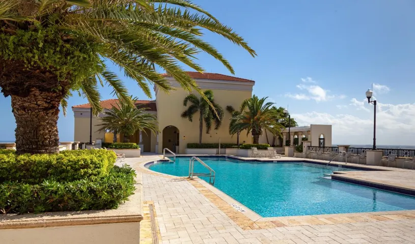 Roof Top Pool
