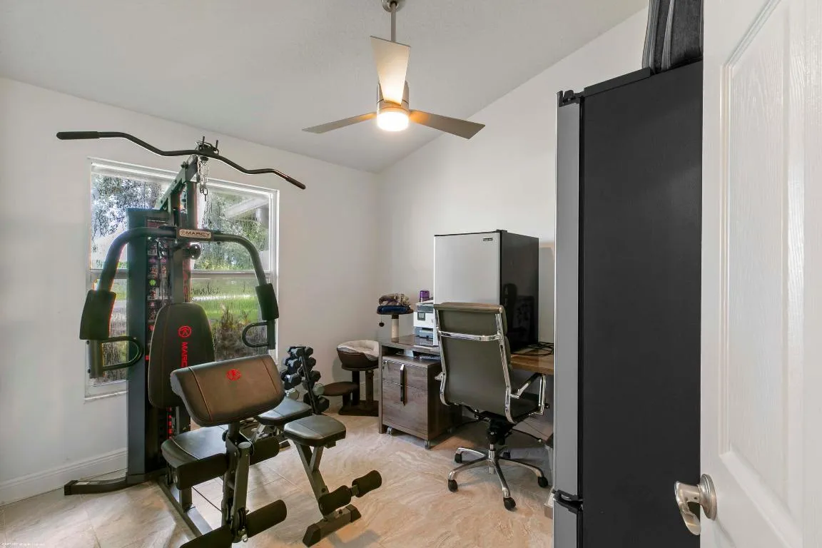 14564 Rolling Rock Pl 028