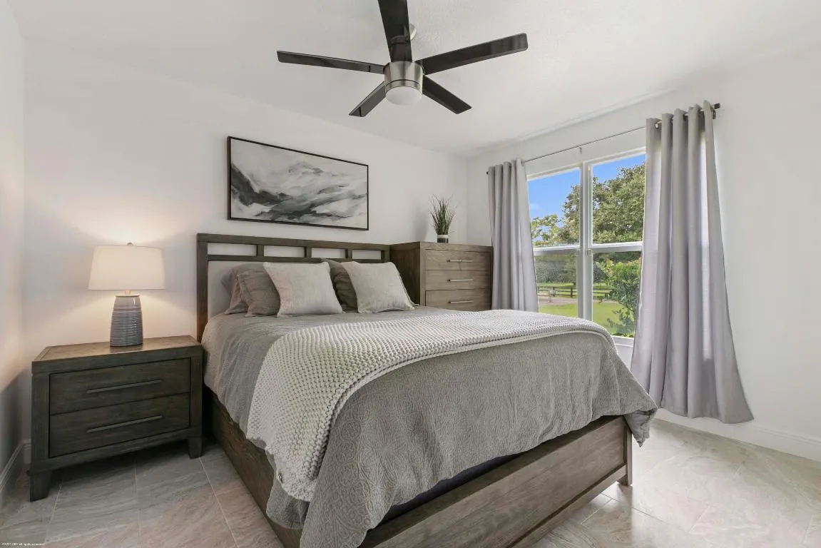 14564 Rolling Rock Pl 025
