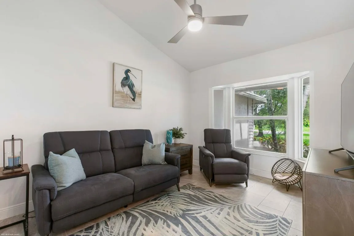 14564 Rolling Rock Pl 020