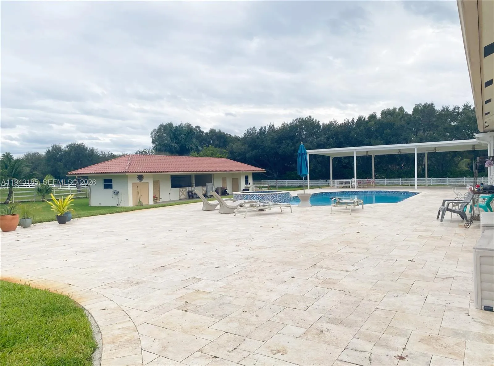 Property photo 22