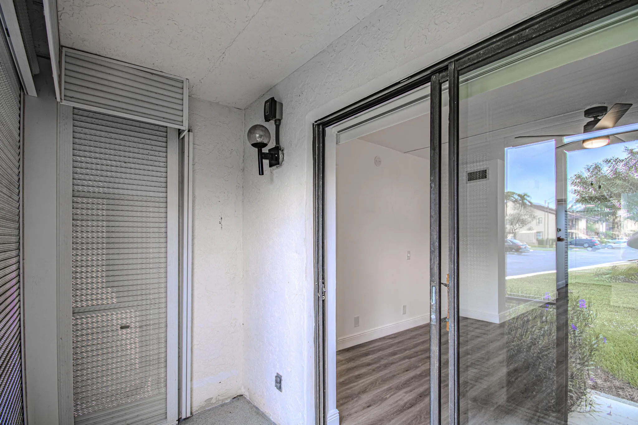 Screened in Patio