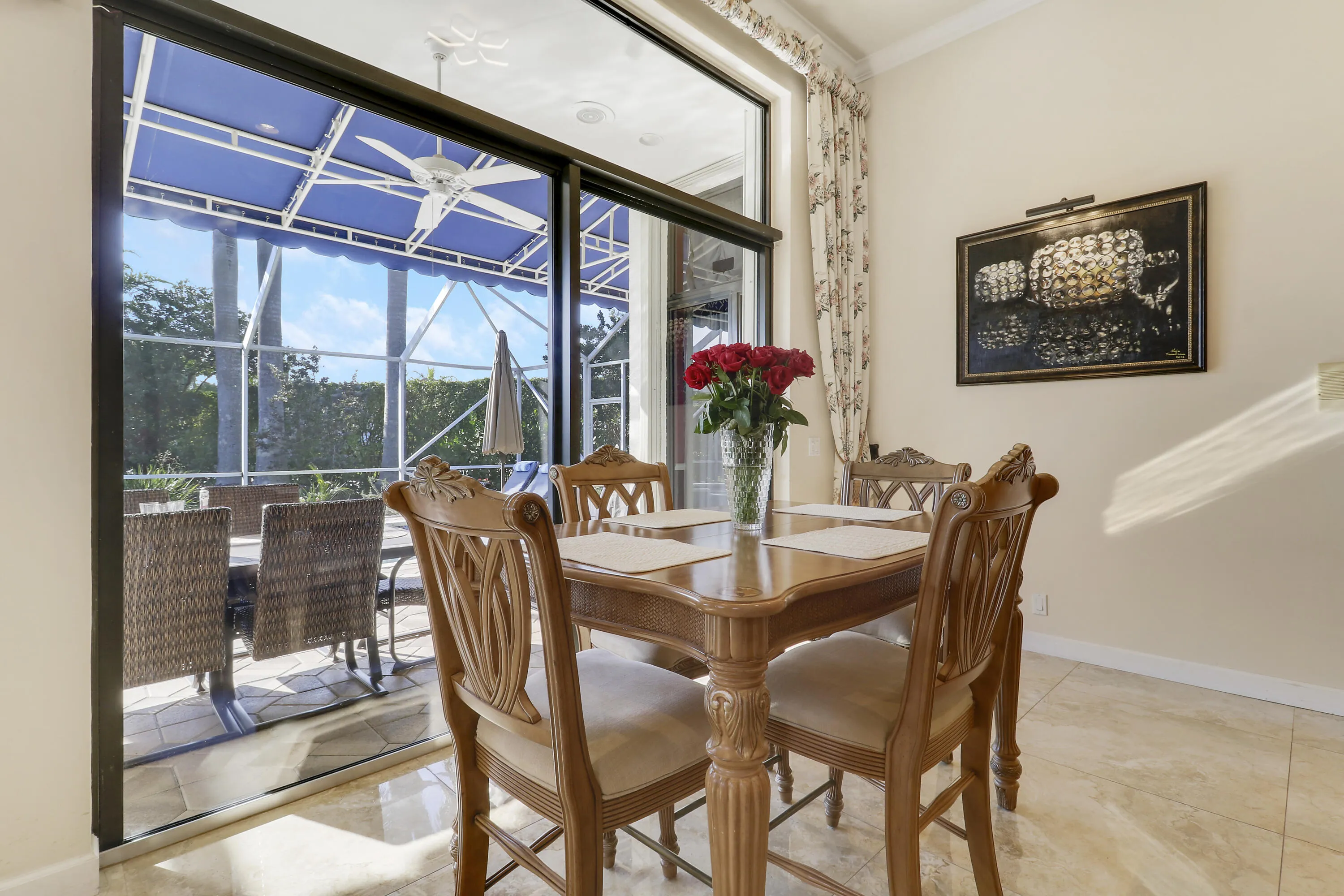 Dining Table Overlooking Pool