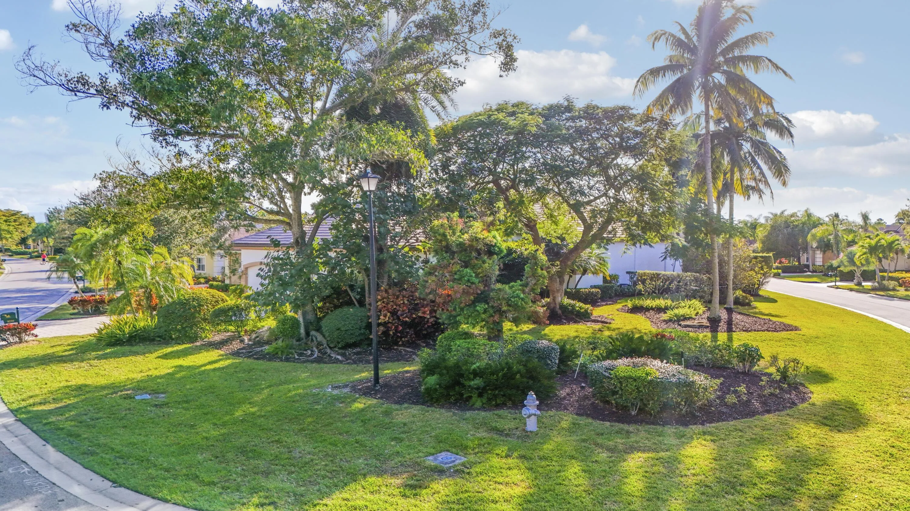 Private Side Yard