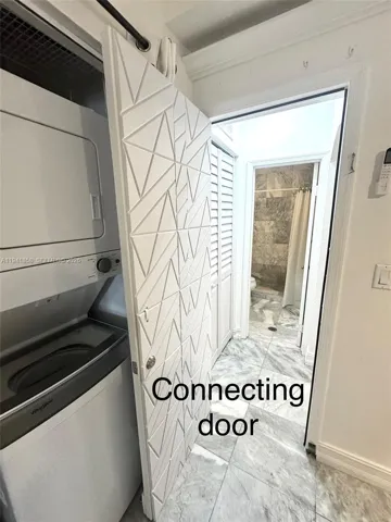 connecting doors to make 2/2.