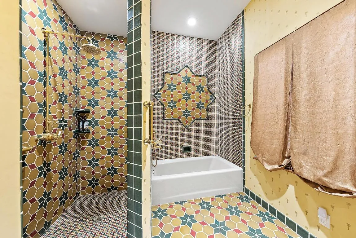 2929 Marys Way -22