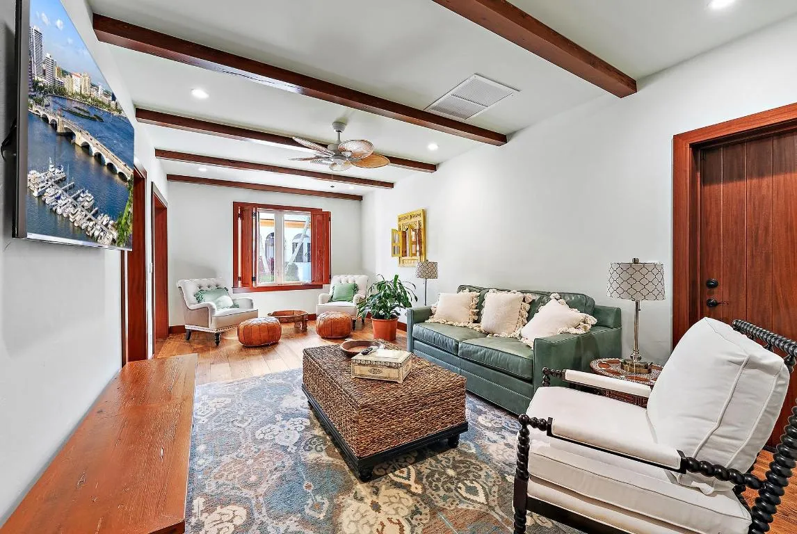 2929 Marys Way -9