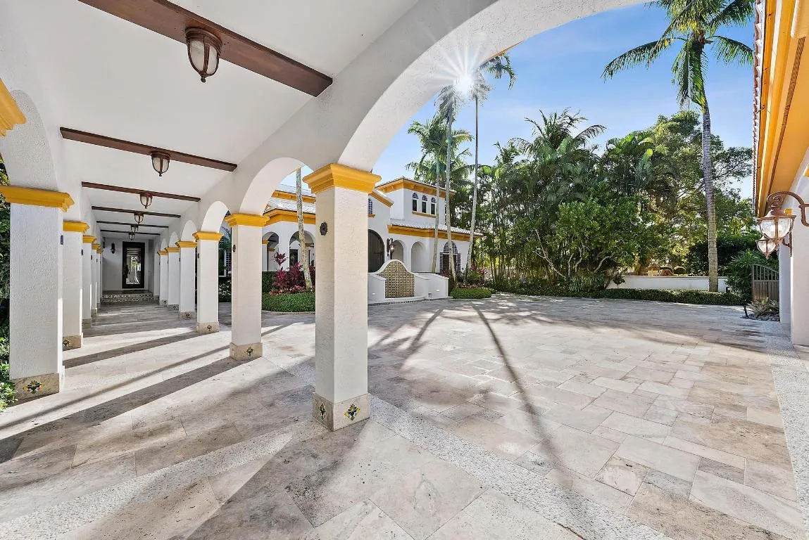 2929 Marys Way -13