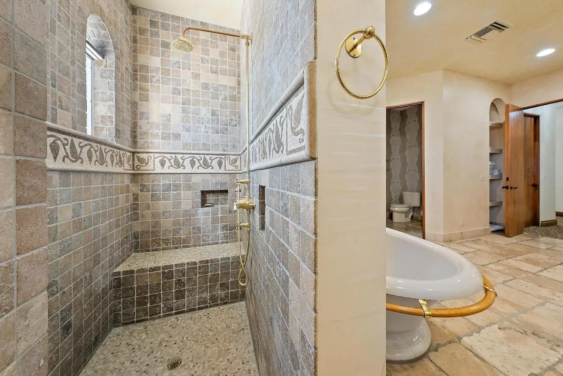 2929 Marys Way -61