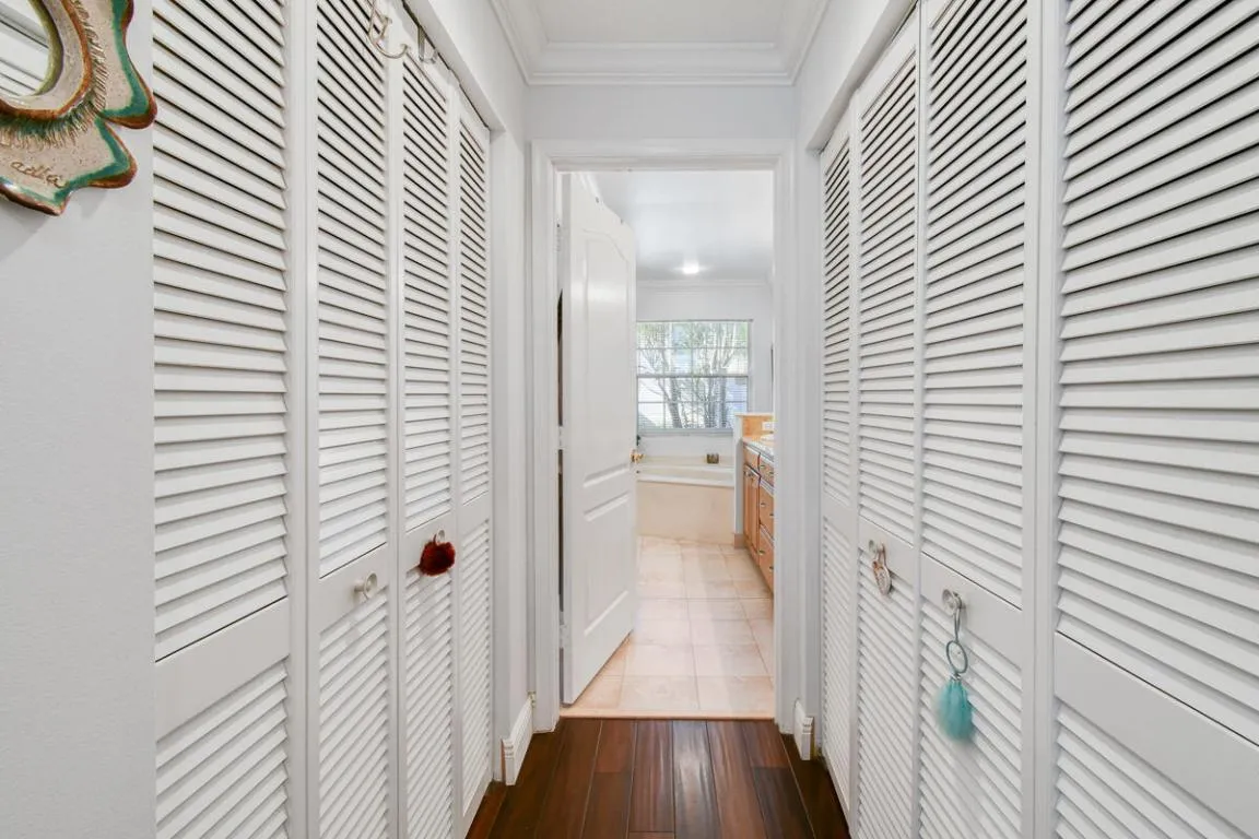 349 Eagleton Golf Dr (54)