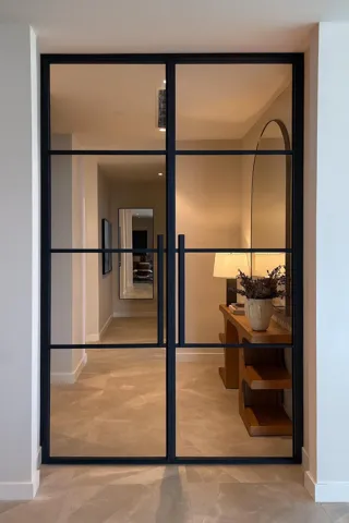 PRIMARY FOYER