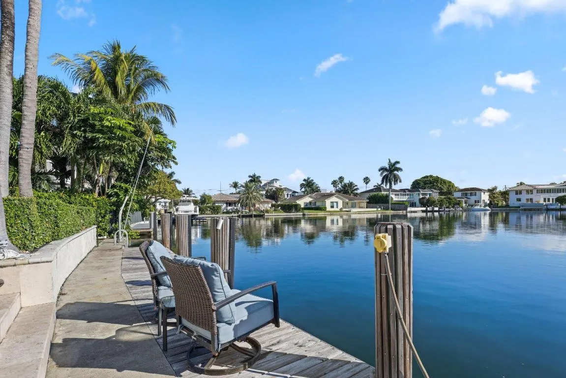 4317 Intracoastal Drive - 102.jpg-SMALL