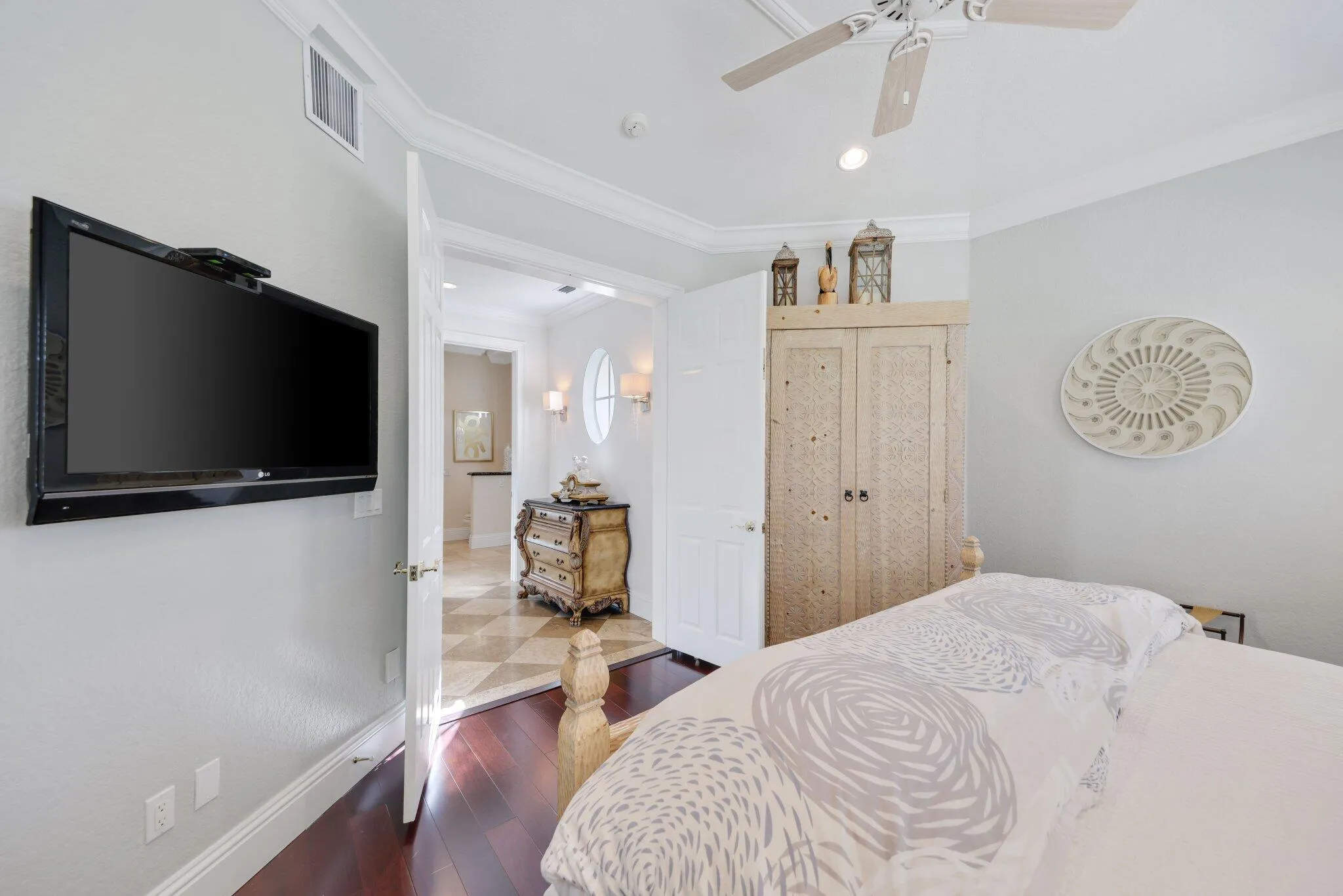 4317 Intracoastal Drive - 49.jpg-SMALL