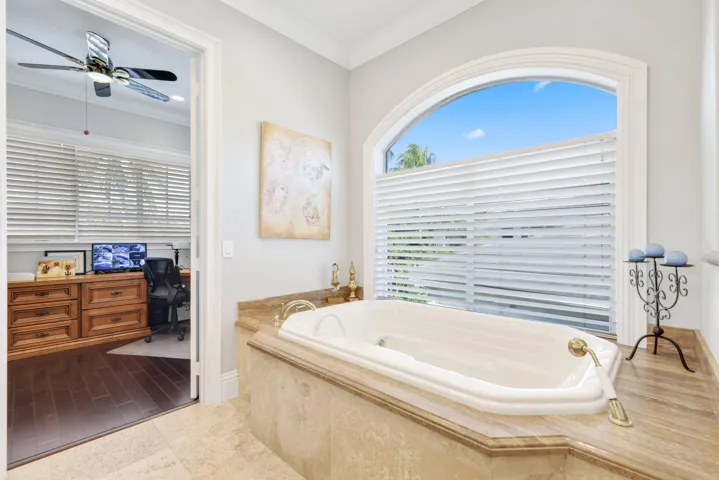 4317 Intracoastal Drive - 83.jpg-SMALL