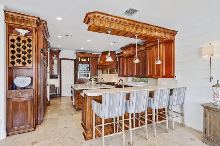 4317 Intracoastal Drive - 33.jpg-SMALL