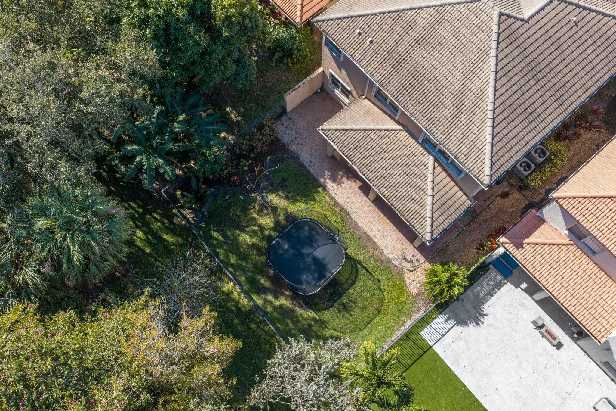 11394 Millpond Greens Dr - 54.jpg-SMALL