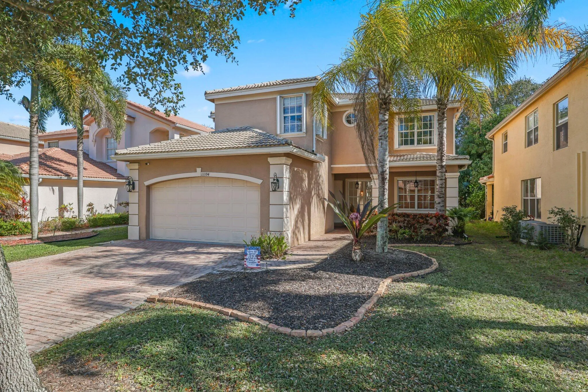 11394 Millpond Greens Dr - 2.jpg-SMALL