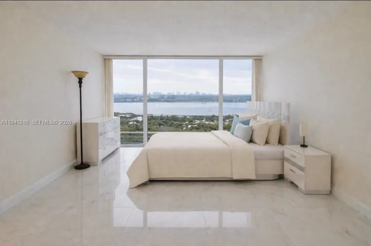 master bedroom - virtually staged