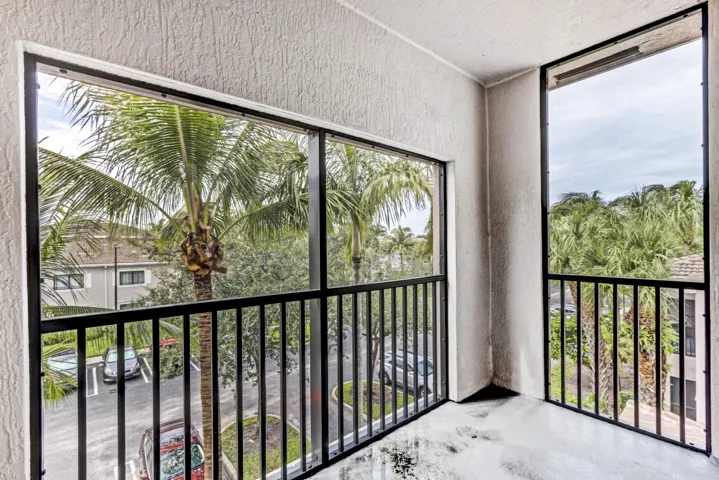 covered balcony
