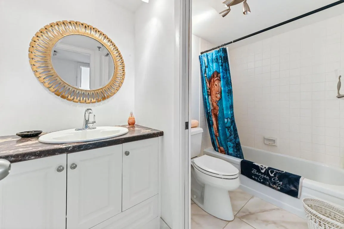 GUEST BATH