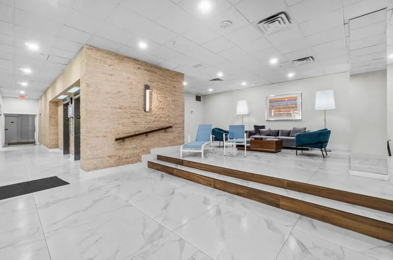 LOBBY & NEW POOL FURNITURE