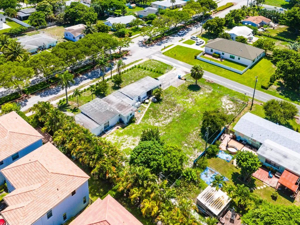 008-335GulfstreamBoulevard-BoyntonBeach-