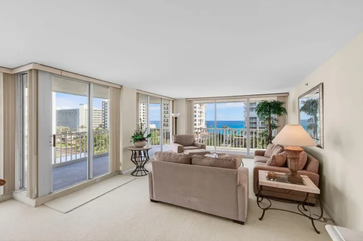 Living room with ocena view