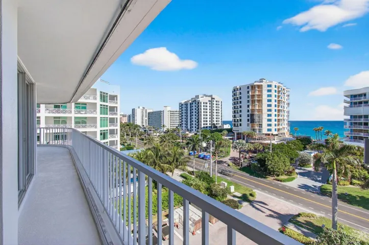 wrap around balcony