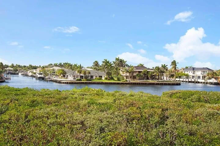 villa costa water 2