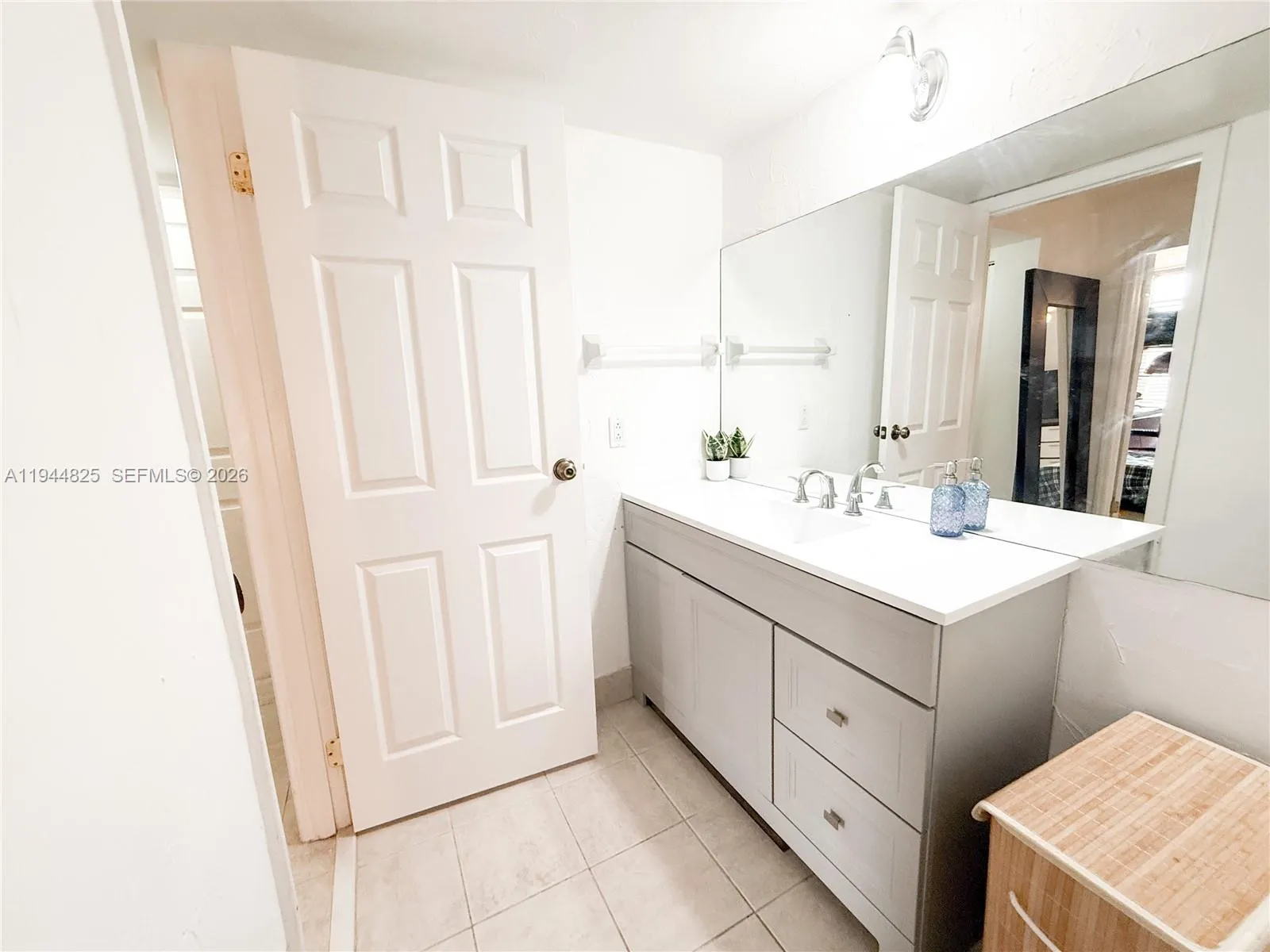 BATHROOOM #2