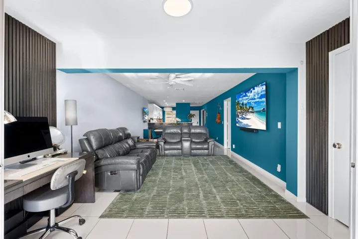 17-web-or-mls-A7403096