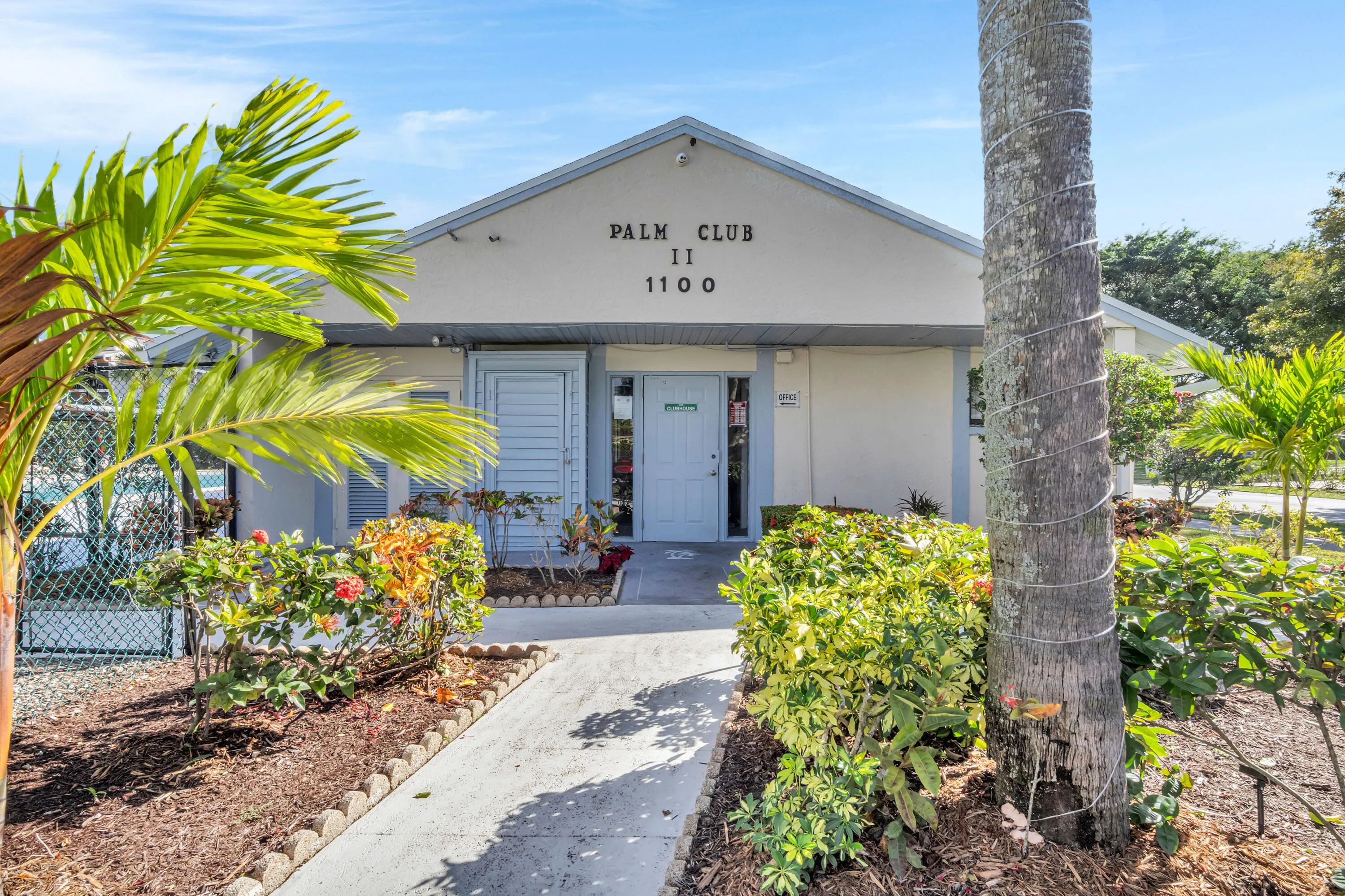 1012 Green Pine Blvd-22