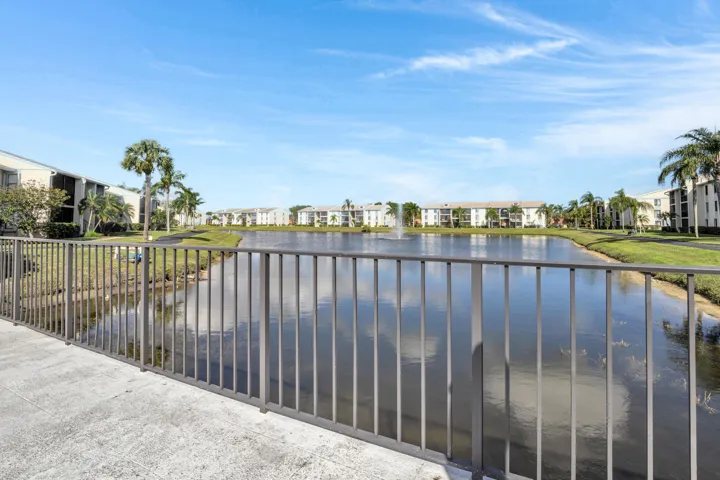 1012 Green Pine Blvd-28