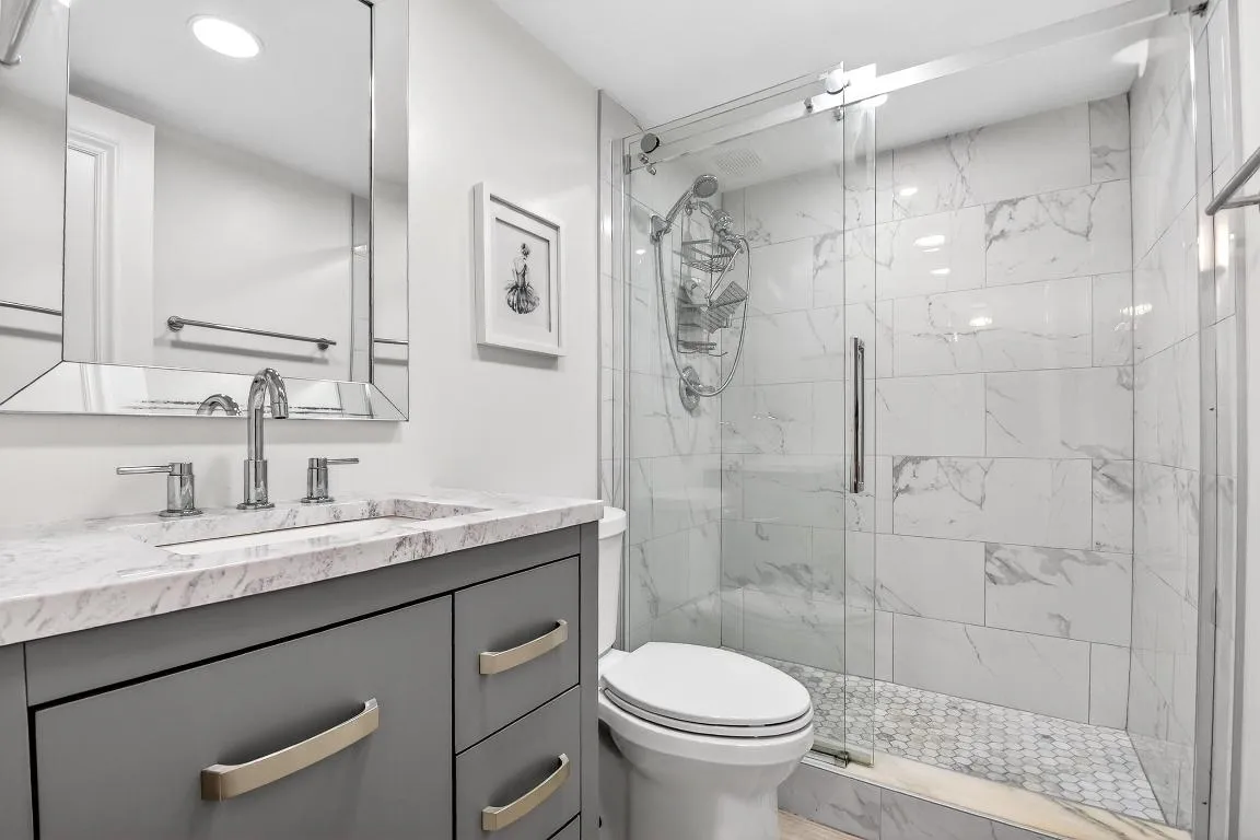 2nd Bathroom