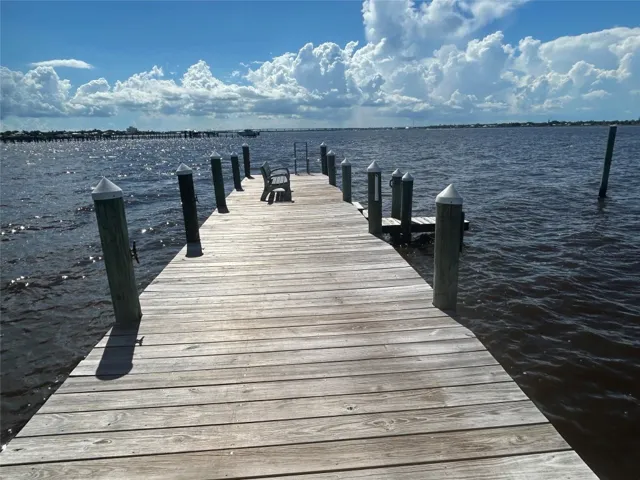 Pier/ Dock -