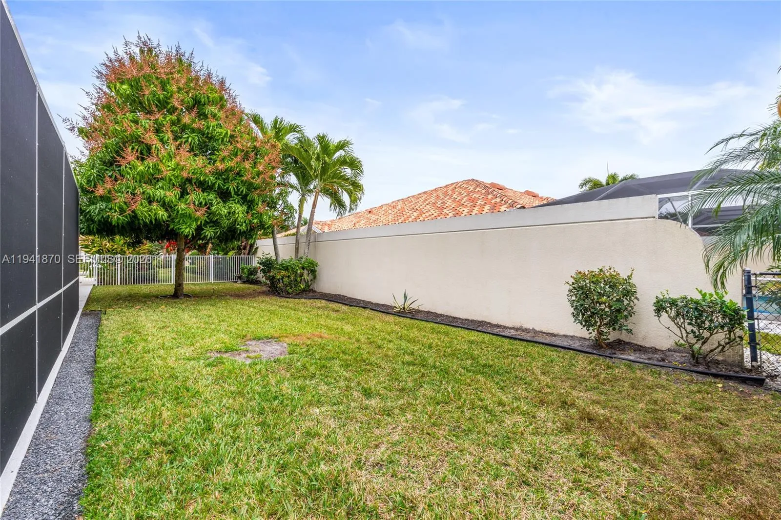 Property photo 35