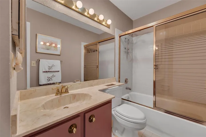 Bathroom #2