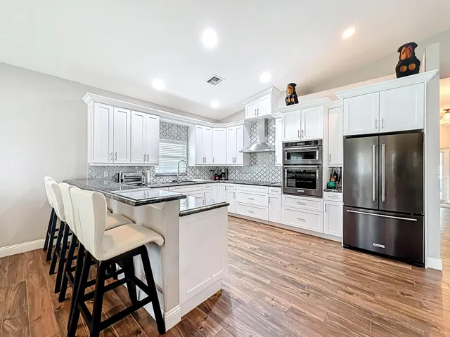 2643 Kentucky Street-24