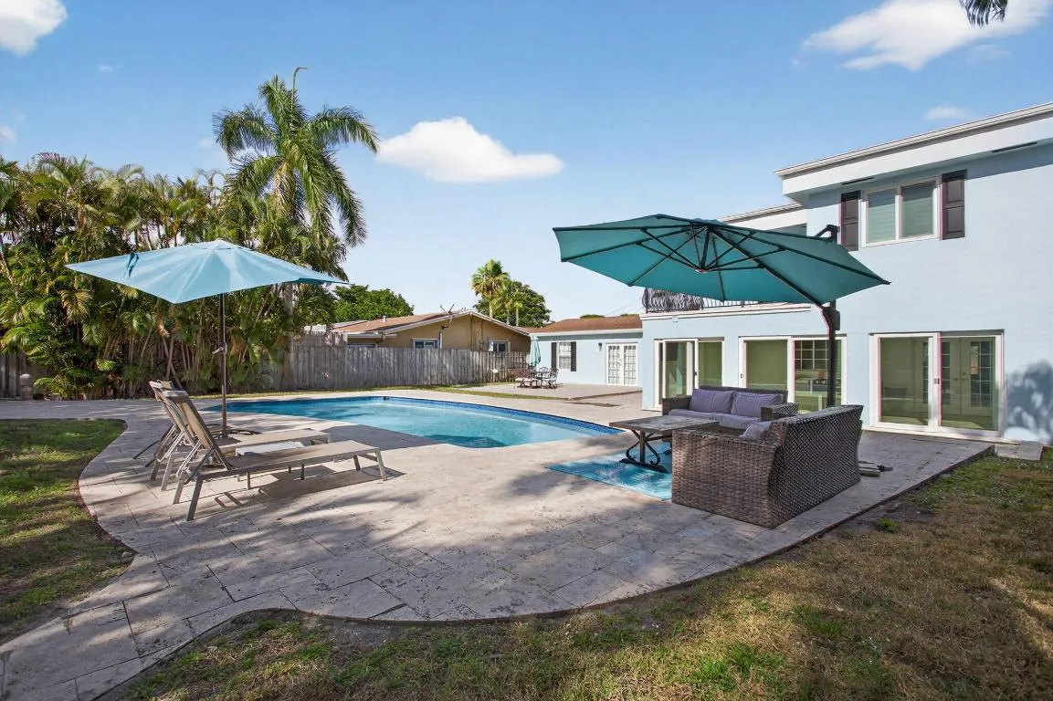 11-web-or-mls-736-6685