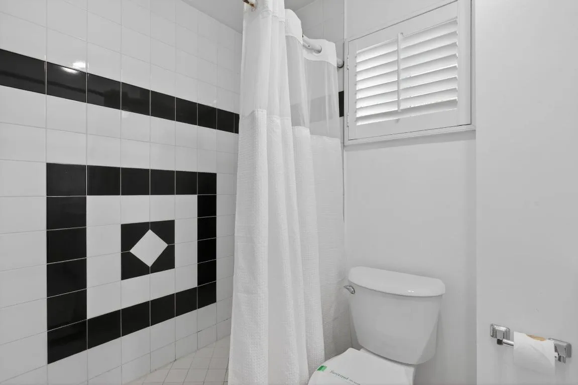 52-web-or-mls-736-6902