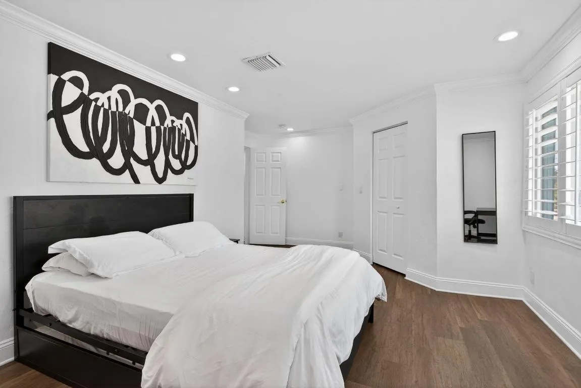 50-web-or-mls-736-6892