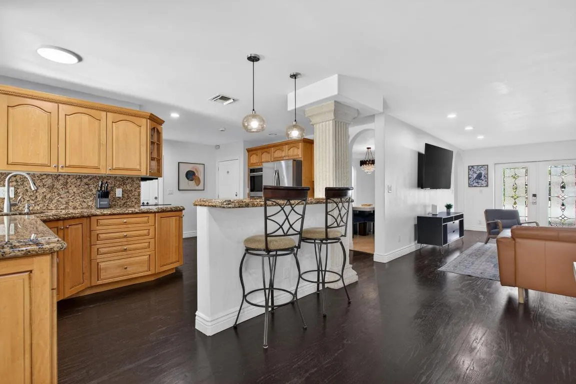23-web-or-mls-736-6750